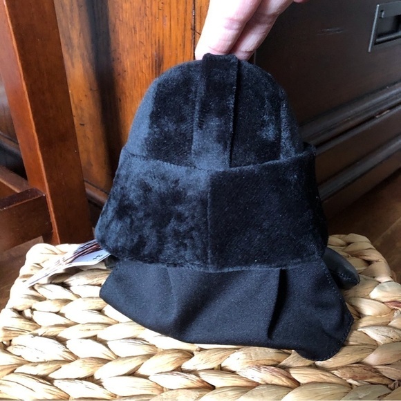 Star Wars: Darth Vader Plush Figure - Picture 3 of 7